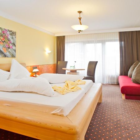 Hotel Hochfilzer 엘마우 외부 사진