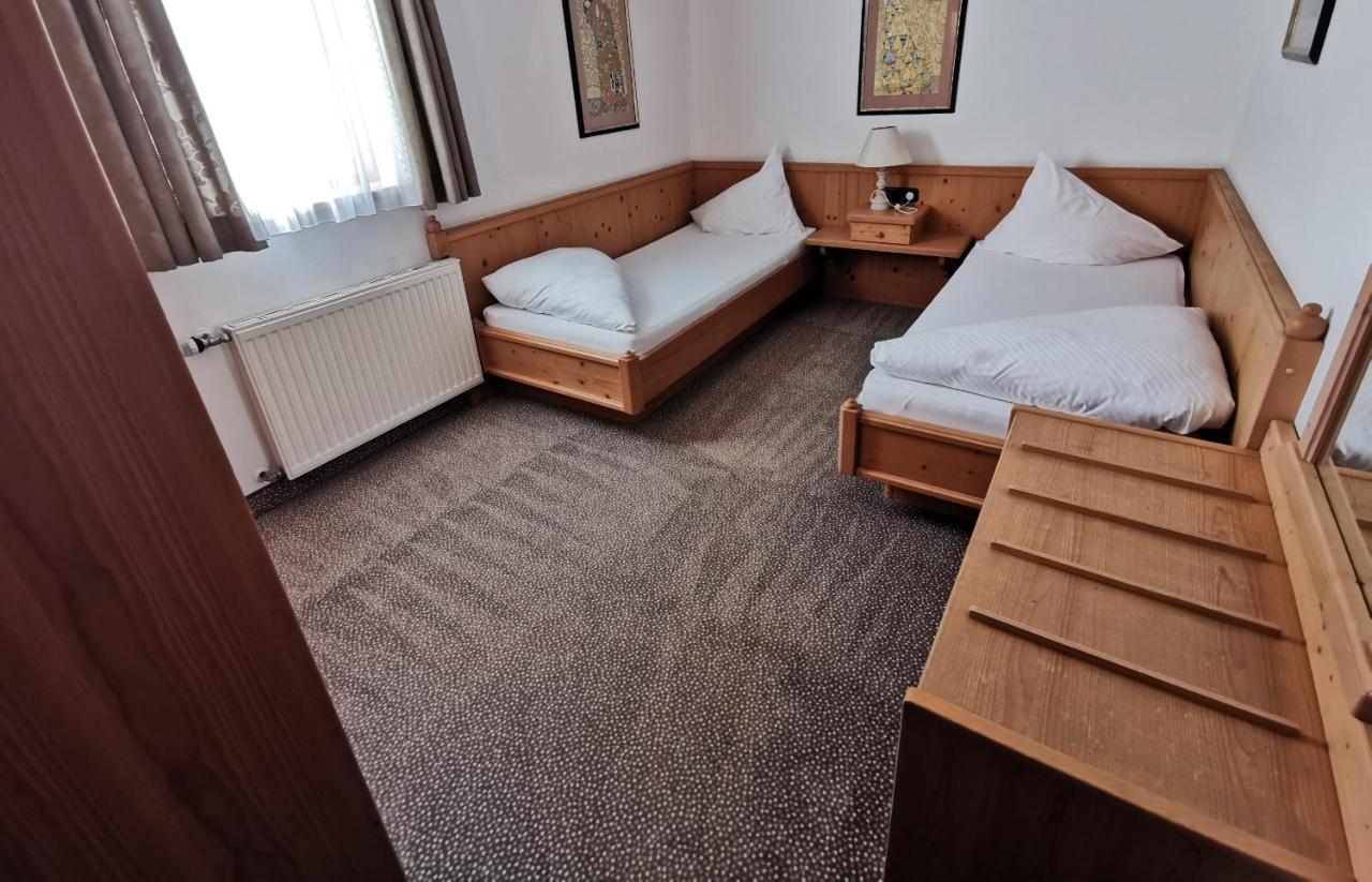 Hotel Hochfilzer 엘마우 외부 사진